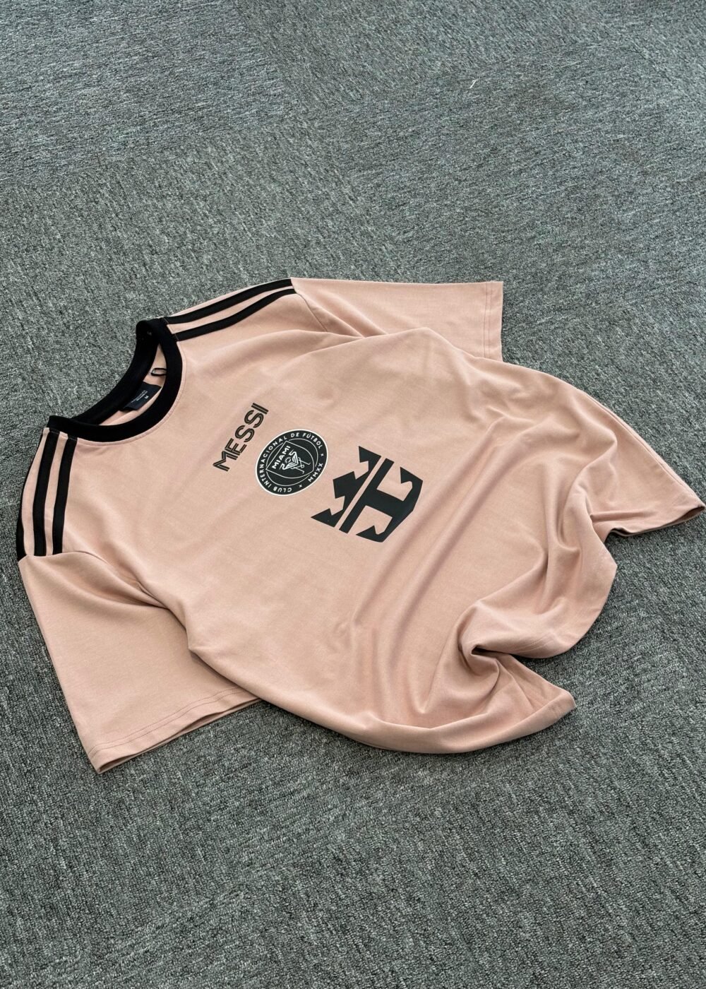 Authentic Club América Soccer Oversized T-Shirt - Light Pink with Black Accents