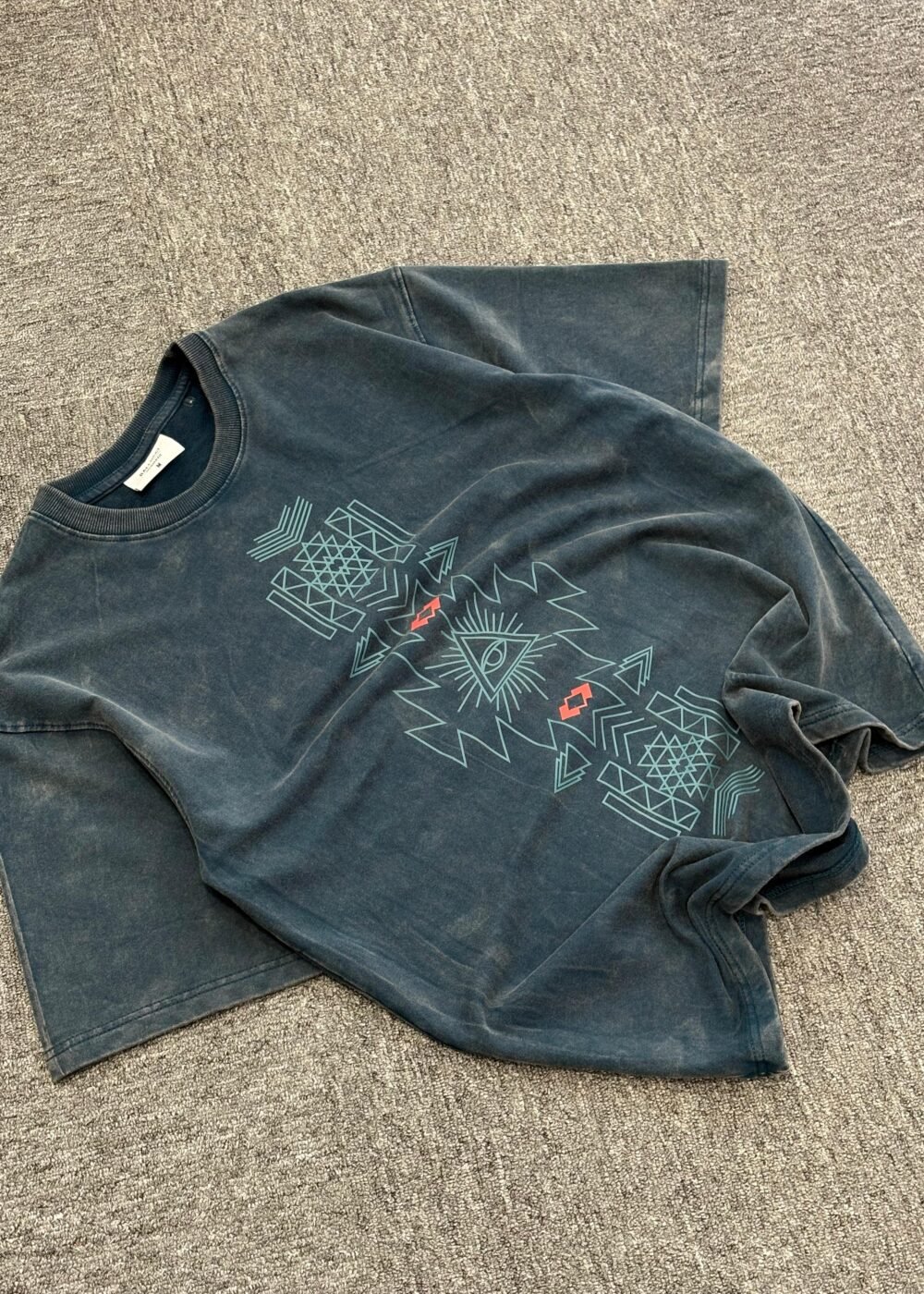 Vintage Geometric Graphic Oversized T-Shirt
