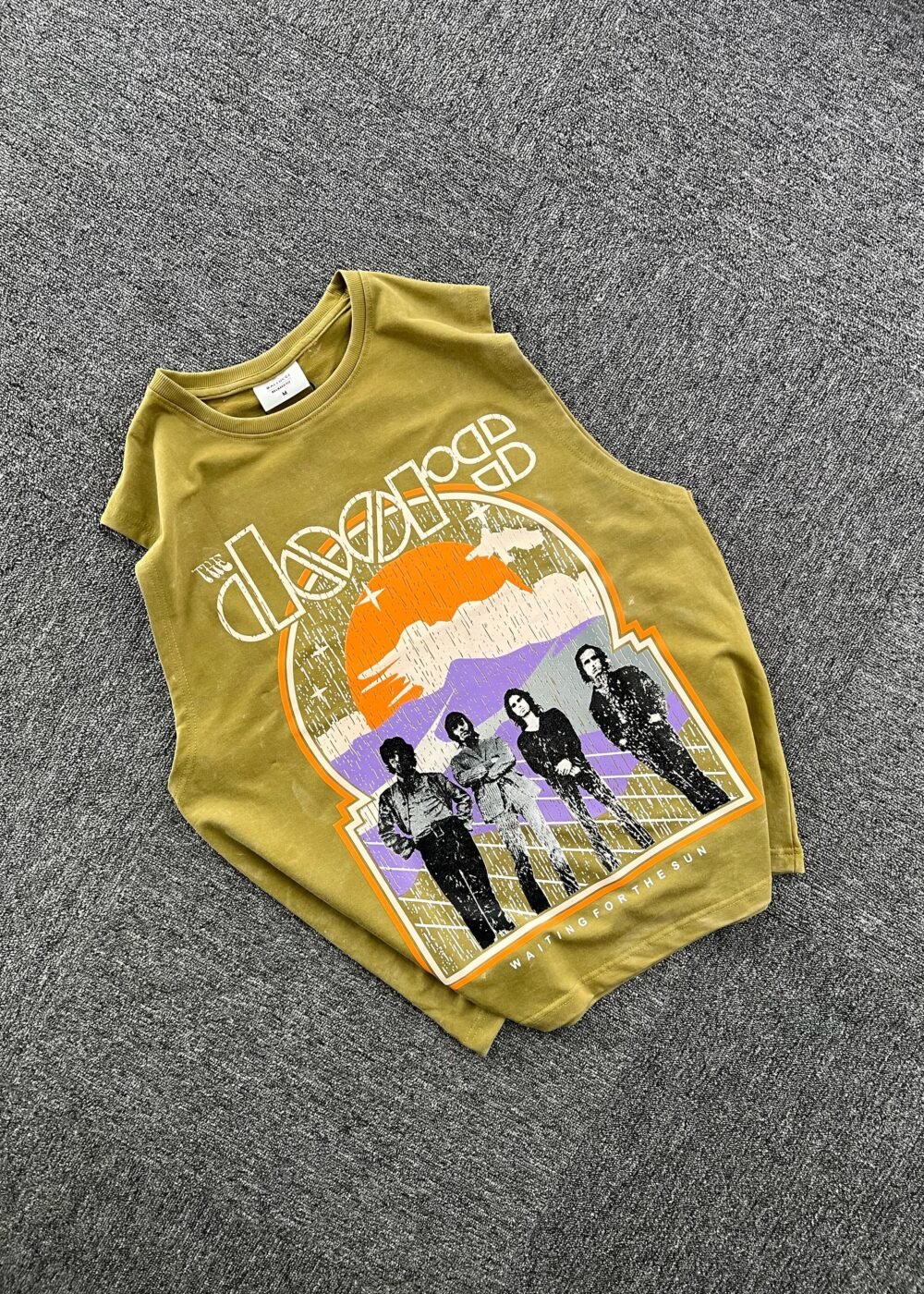 Vintage-Inspired Boxy Fit Tank Top Featuring Classic Rock Band Typography