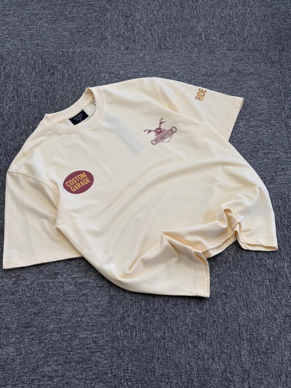 Retro Hell Rider Motorclub T-Shirt with Vintage Custom Chopper Graphic - Image 2
