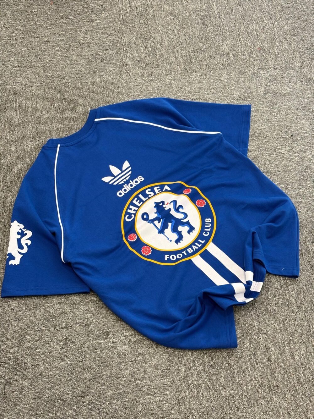 Chelsea Oversized Graphic T-Shirt