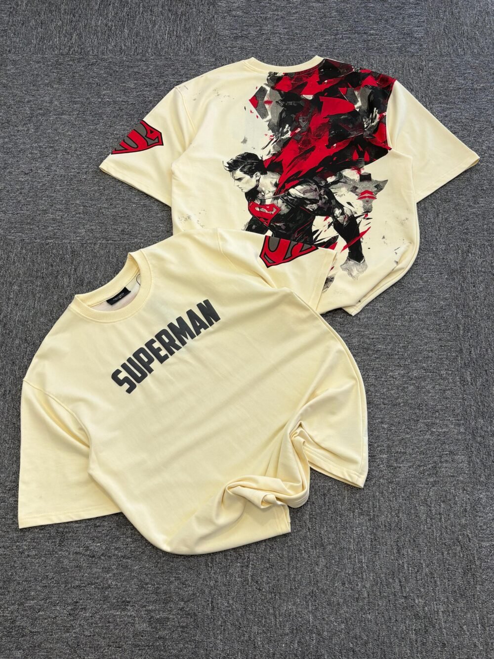 Superman Oversized Graphic T-Shirt (Beige)